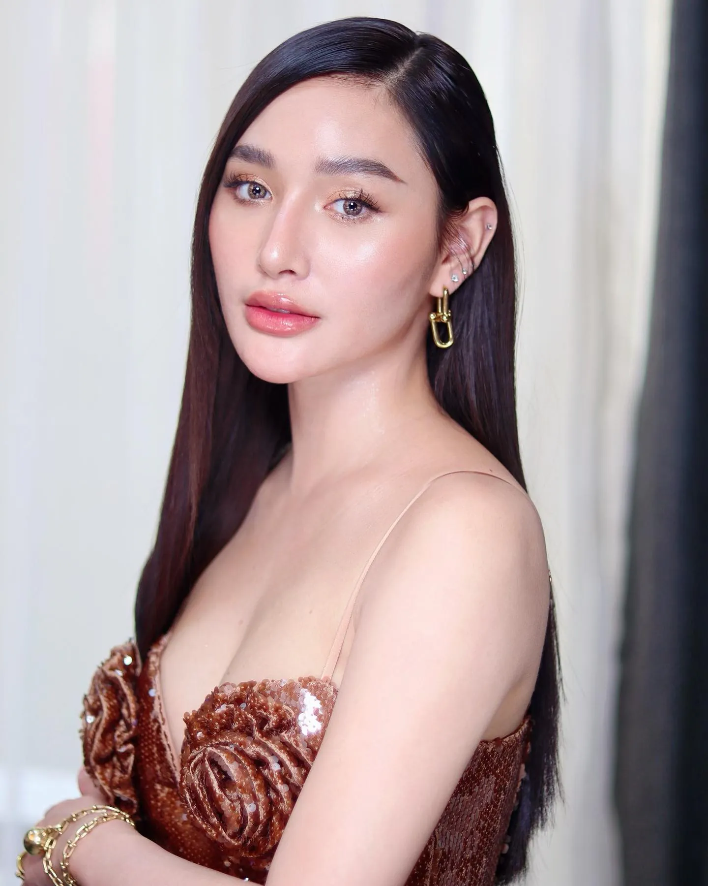 Sachzna Laparan - sachzna-laparan-16.webp